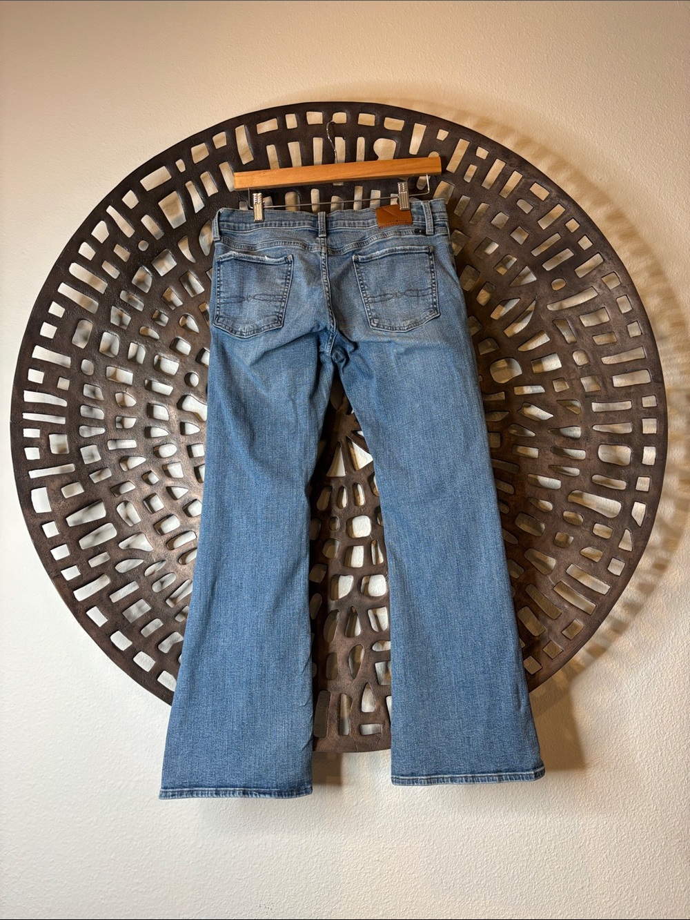 💙 Lucky Brand Lil Maggie Low Rise Bootcut Jeans Women’s 10/30 Light Wash 💙 - Picture 4 of 12
